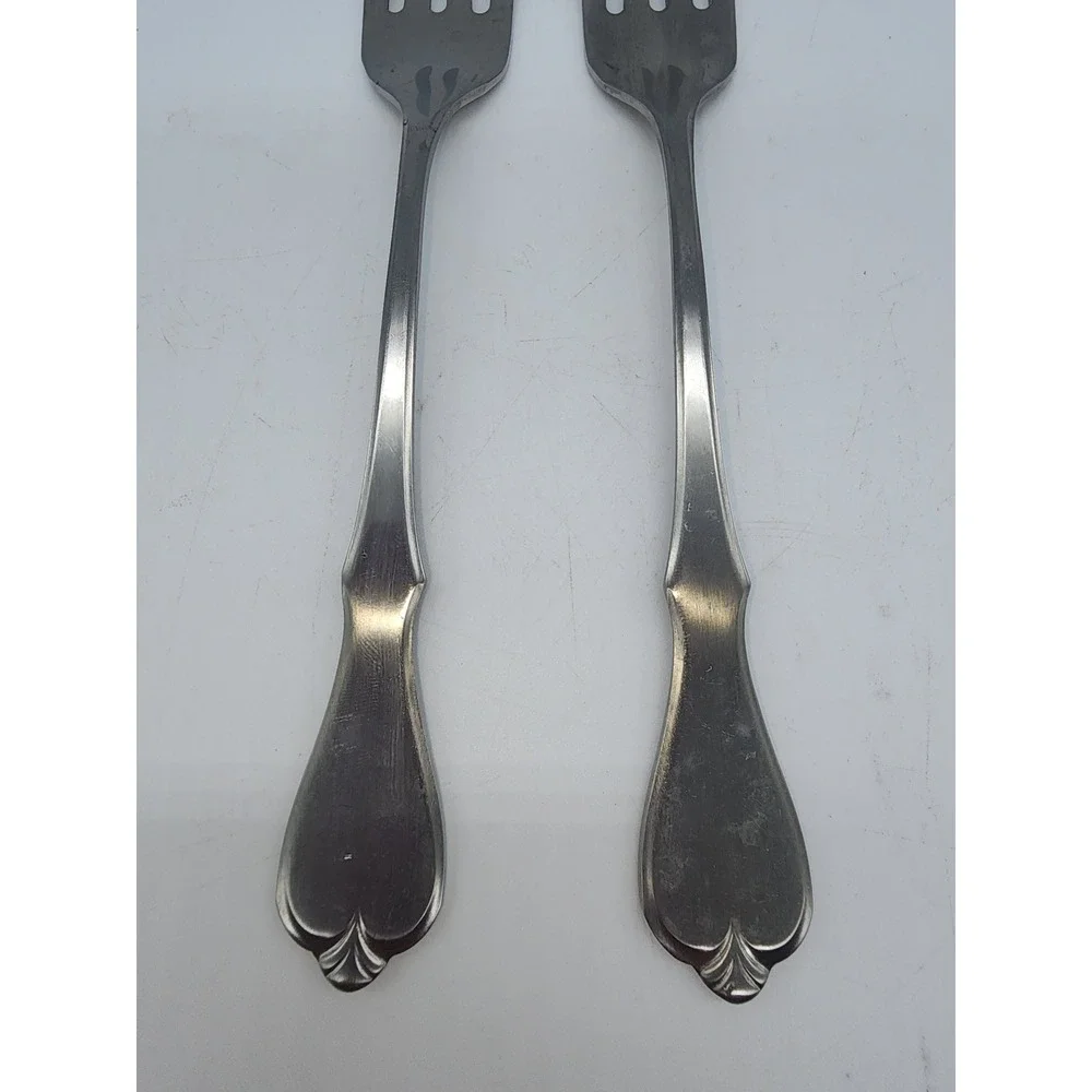 Wm A Rogers Oneida Ariel Stainless Dinner Forks Set of 2 Vintage USA Flatware
